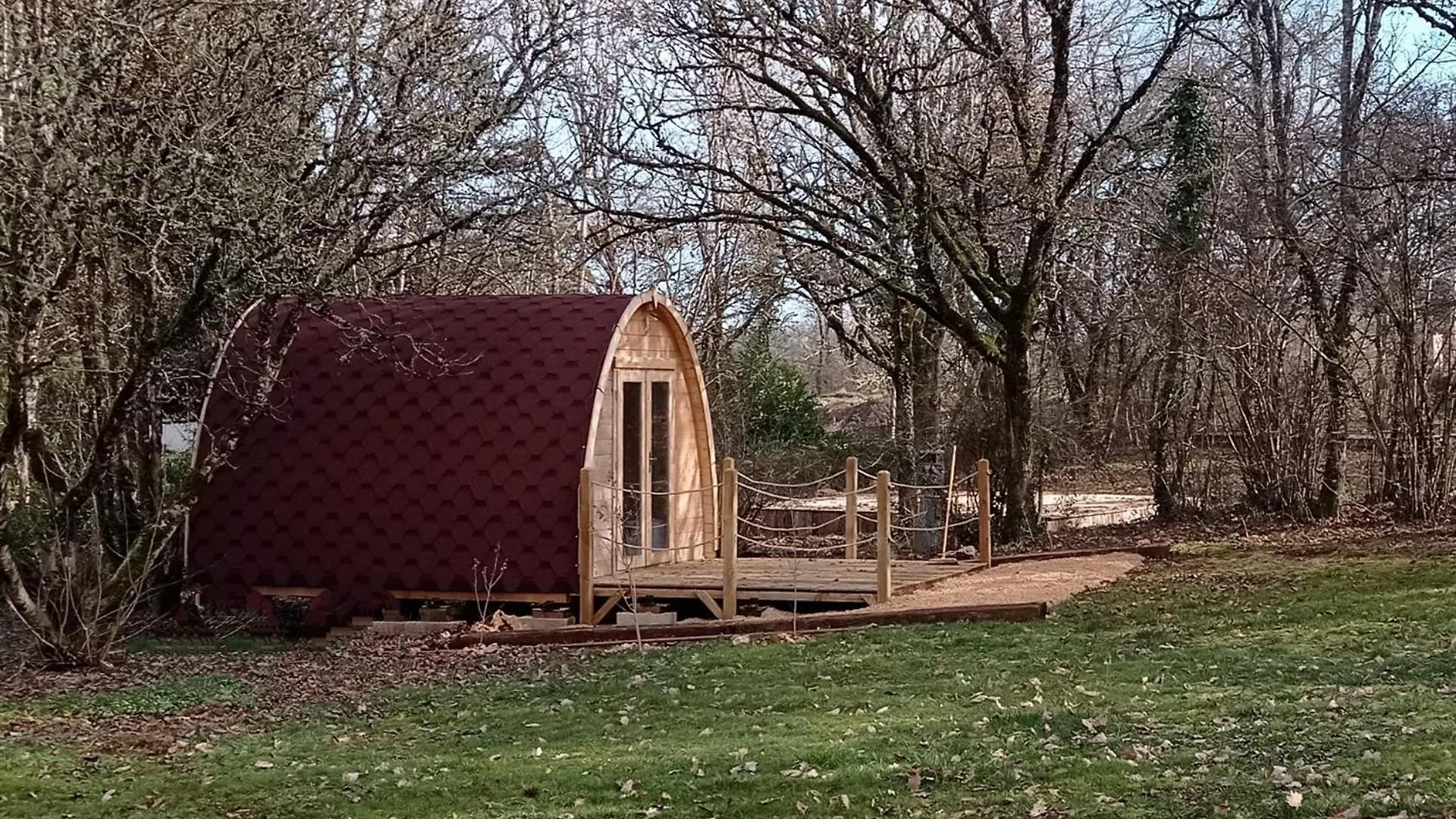 Cabane Insolite Et Cocooning-2Personnes-Camping Le Bel Air-Le Fresne Limogne-en-Quercy Campingplatz