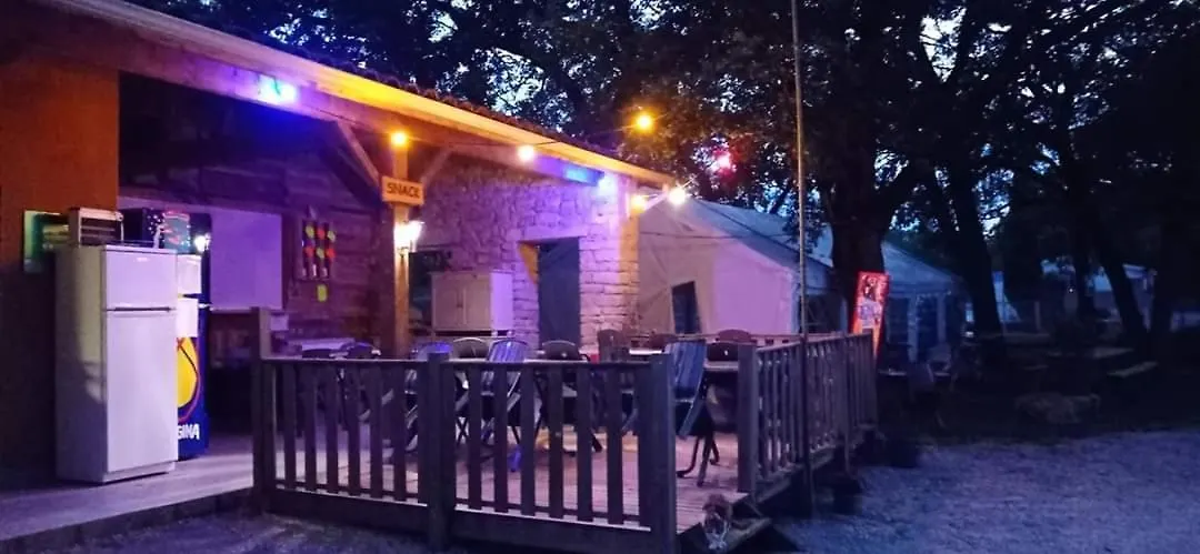 Cabane Insolite Et Cocooning-2Personnes-Camping Le Bel Air-Le Fresne Limogne-en-Quercy 0*,